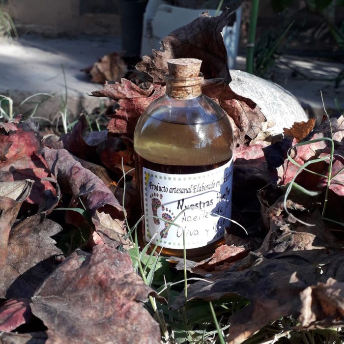 aceites para masajes de jarilla desinflama descontractura, calma para músculos y articulaciones a
